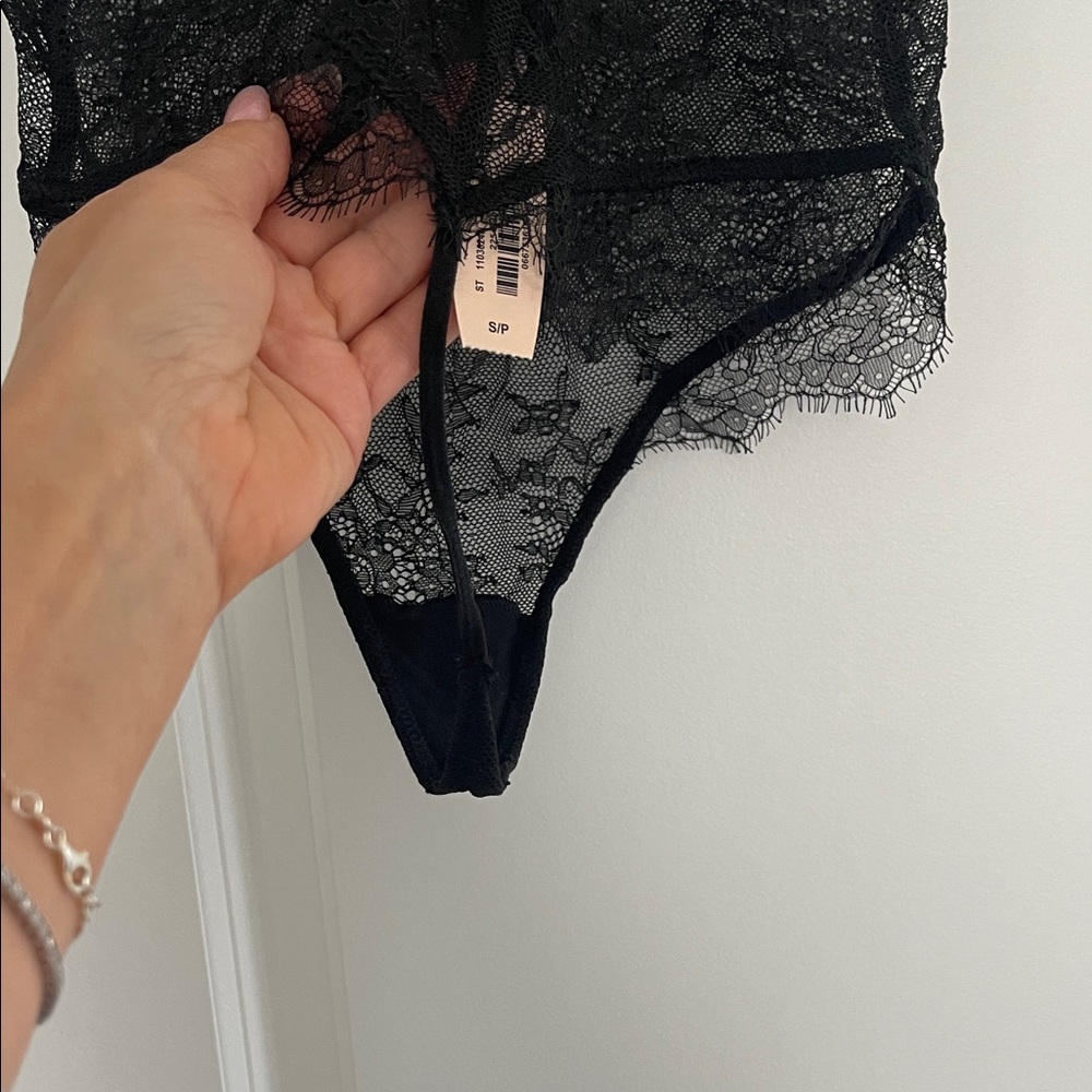 Black Lace Bodysuit - Picture 5 of 8